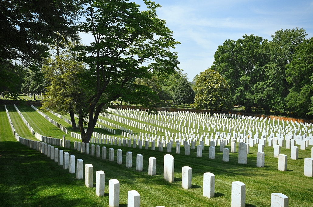 Civil War Cemetery Memorial Day Weekend