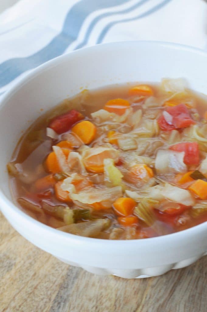 7 Day Detox Cabbage Soup | Lizzy Loves Food