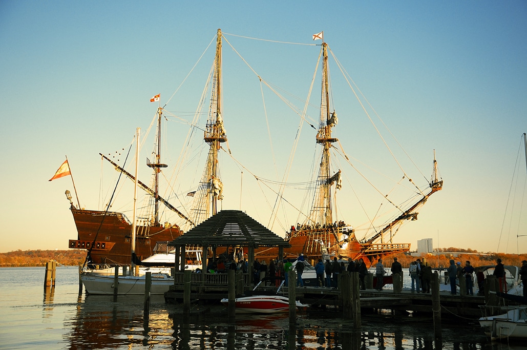 EL GALEÓN Sailed into Alexandria