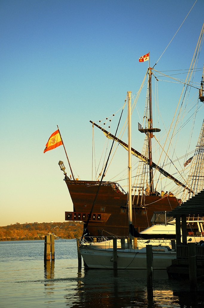 EL GALEÓN Sailed into Alexandria