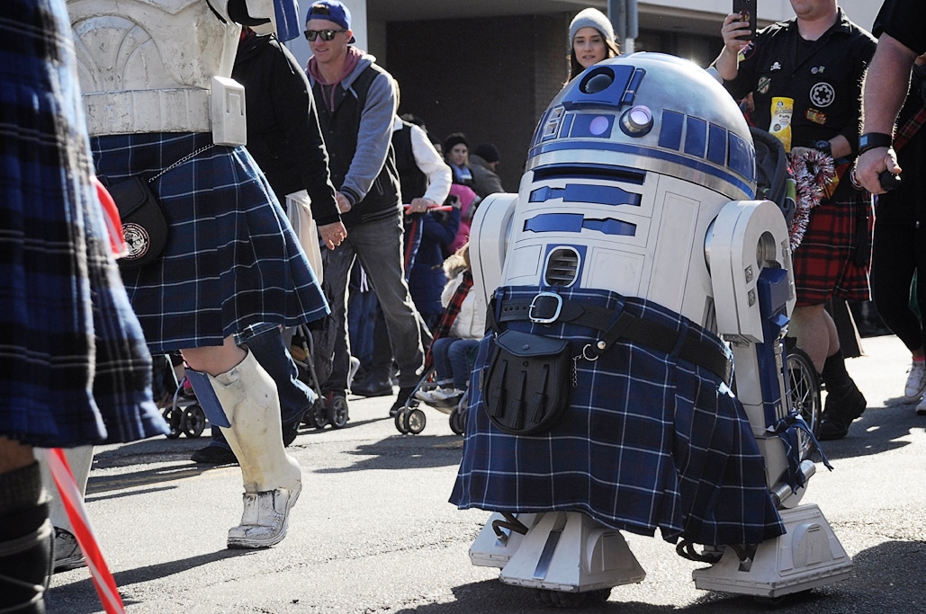 Scottish Christmas Walk in Old Town Alexandria