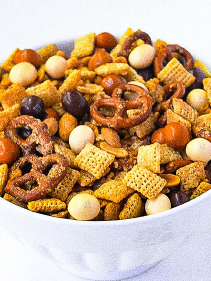 Sweet & Spicy Nut Party Mix | Lizzy Loves Food