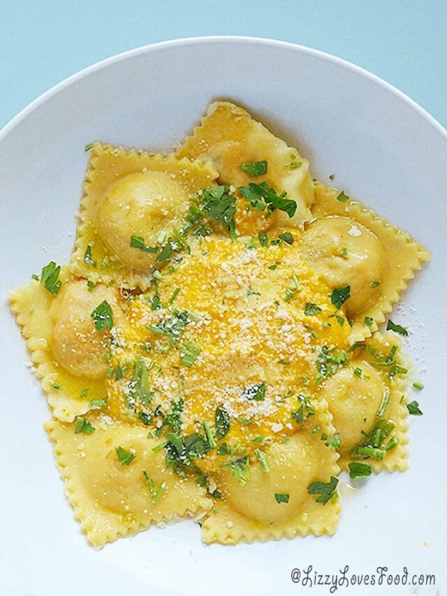 butternut-squash-ravioli-with-white-wine-sauce-recipe