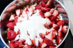 strawberries with sugar