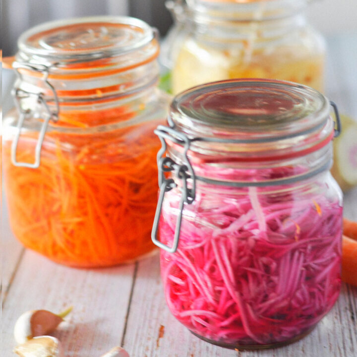 Korean Pickled Daikon And Carrots 